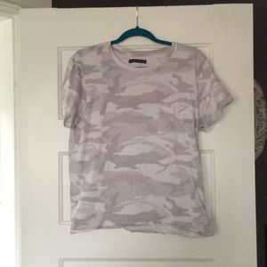 Medium grey camp print shirt with pocket size M